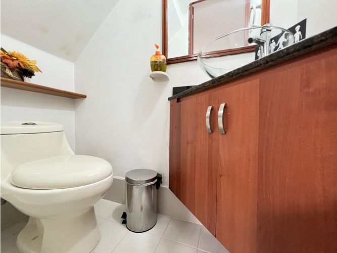 Casa de 3 alcobas en venta en El Trianon, Envigado, 97 m² · foto 13 de 22
