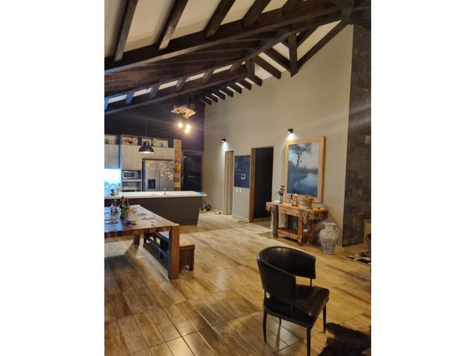 Casa de 4 alcobas en venta en Santa Ana, Rionegro, 360 m² · foto 5 de 19