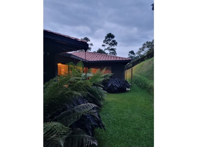 Casa de 4 alcobas en venta en Santa Ana, Rionegro, 360 m² · foto 8 de 19