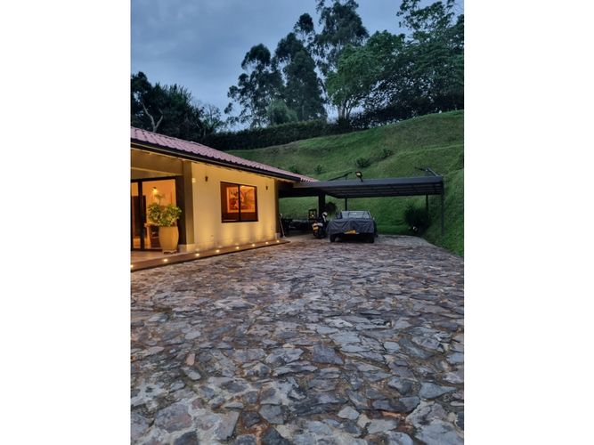 Casa de 4 alcobas en venta en Santa Ana, Rionegro, 360 m² · foto 18 de 19