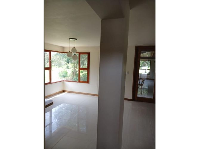Casa de 6 alcobas en venta en Llano Grande, Rionegro, 400 m² · foto 8 de 20