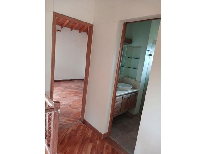 Casa de 6 alcobas en venta en Llano Grande, Rionegro, 400 m² · foto 14 de 20
