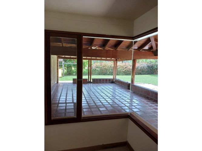 Casa de 6 alcobas en venta en Llano Grande, Rionegro, 400 m² · foto 17 de 20