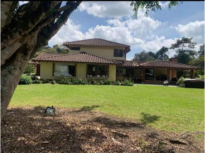 Casa de 6 alcobas en venta en Llano Grande, Rionegro, 400 m² · foto 20 de 20
