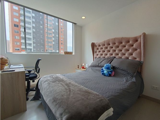 Apartamento en venta en Loma Del Esmeraldal, La Estrella · foto 7 de 18