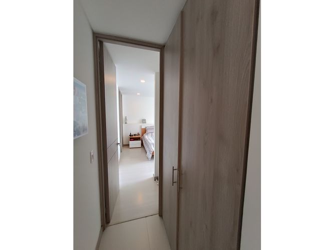 Apartamento en venta en Loma Del Esmeraldal, La Estrella · foto 9 de 18