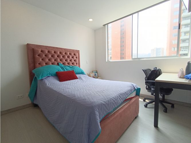 Apartamento en venta en Loma Del Esmeraldal, La Estrella · foto 10 de 18