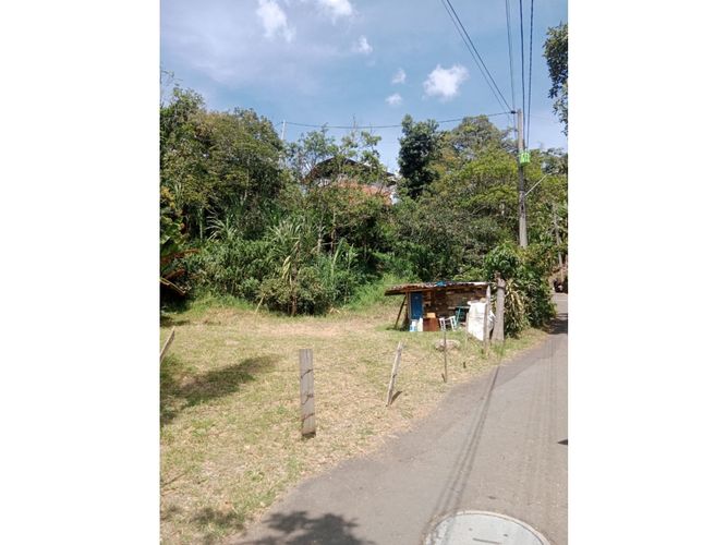 Lote en venta en El Salado, Envigado, 106 m² · foto 2 de 14