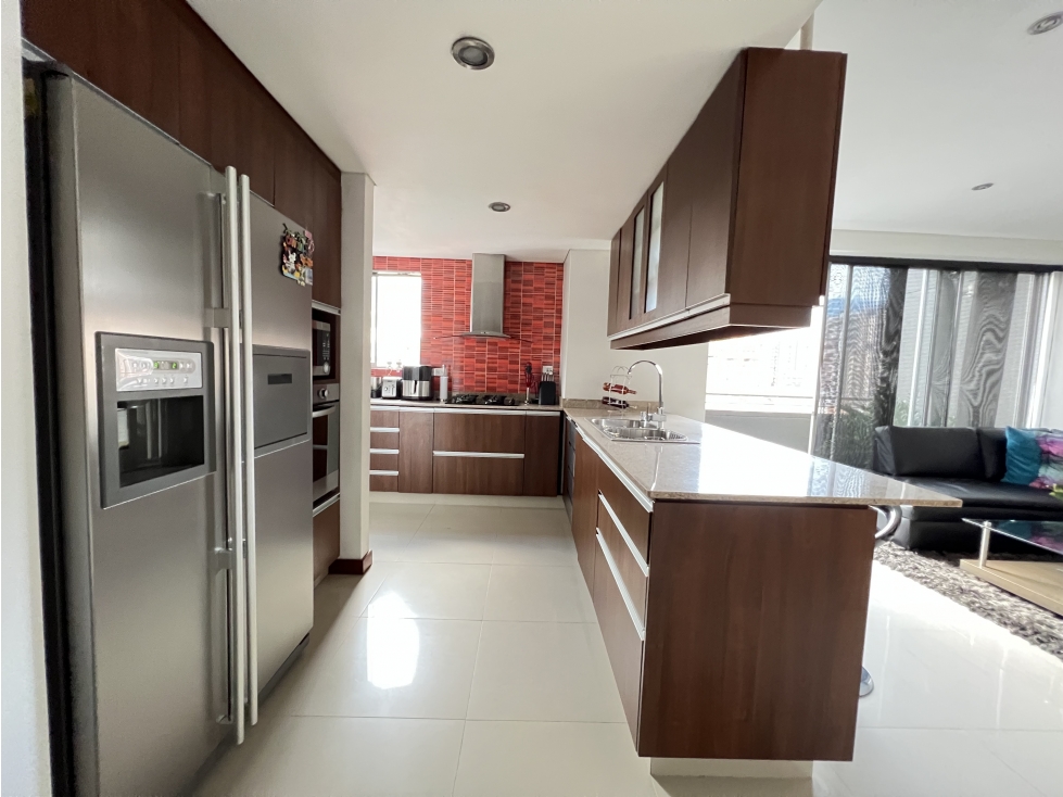 Apartamento en venta en Villagrande, Envigado · foto 2 de 24
