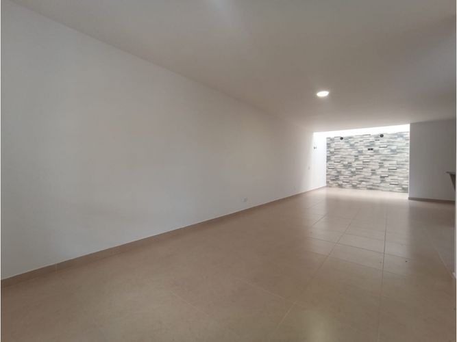 Casa de 3 alcobas en venta en La Ceja, 144 m² · foto 3 de 16
