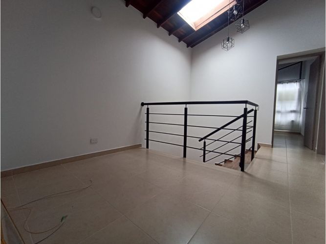 Casa de 3 alcobas en venta en La Ceja, 144 m² · foto 6 de 16