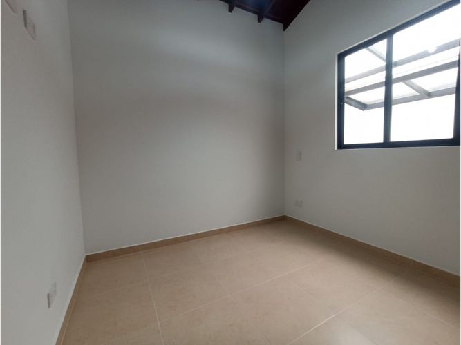 Casa de 3 alcobas en venta en La Ceja, 144 m² · foto 7 de 16