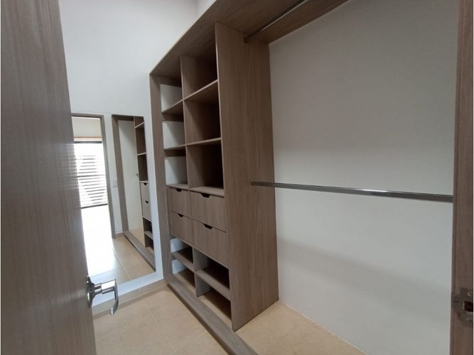 Casa de 3 alcobas en venta en La Ceja, 144 m² · foto 11 de 16