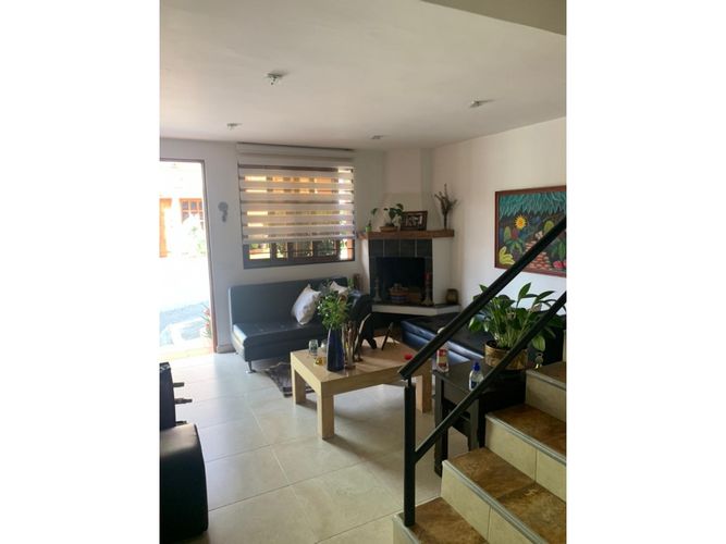 Casa de 3 alcobas en venta en El Porvenir, Rionegro, 195 m² · foto 2 de 16