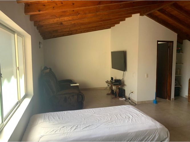 Casa de 3 alcobas en venta en El Porvenir, Rionegro, 195 m² · foto 9 de 16