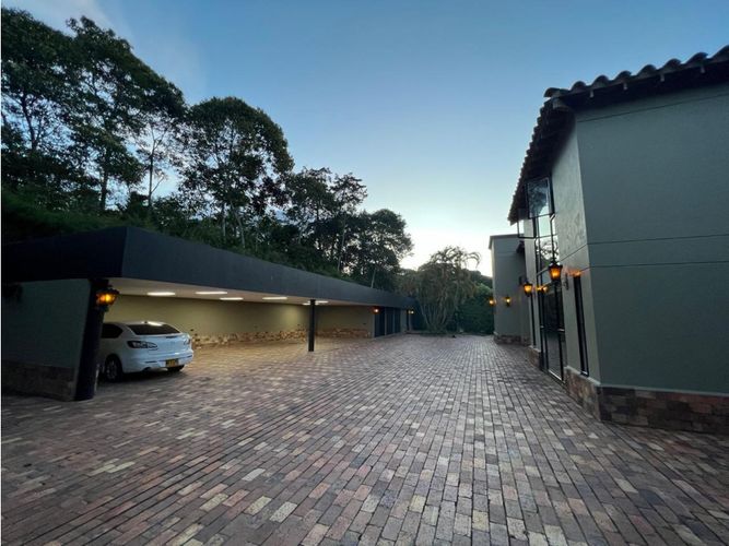 Casa de 6 alcobas en venta en Llano Grande, Rionegro, 1000 m² · foto 6 de 24