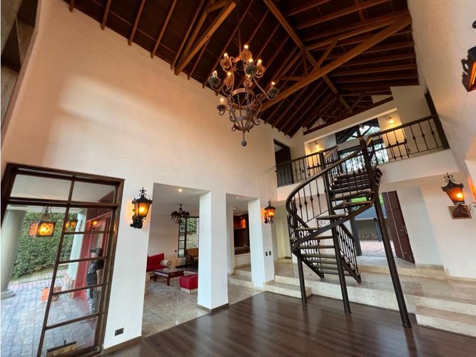 Casa de 6 alcobas en venta en Llano Grande, Rionegro, 1000 m² · foto 11 de 24
