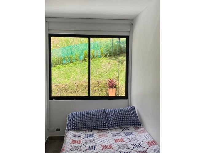 Casa de 6 alcobas en venta en Aeropuerto, Rionegro, 260 m² · foto 14 de 23