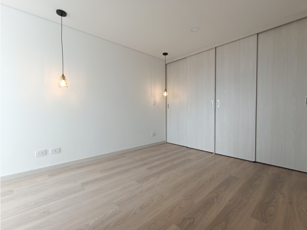 Apartamento en venta en Suramérica, Itagüí · foto 7 de 14