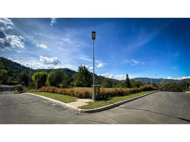 Lote en venta en El Tambo, La Ceja, 1624 m² · foto 4 de 13