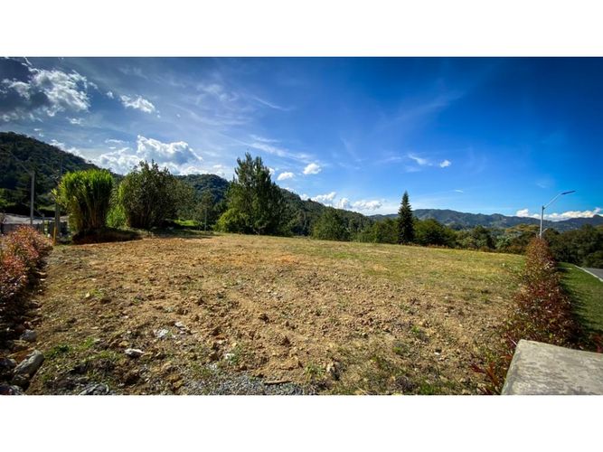 Lote en venta en El Tambo, La Ceja, 1624 m² · foto 9 de 13