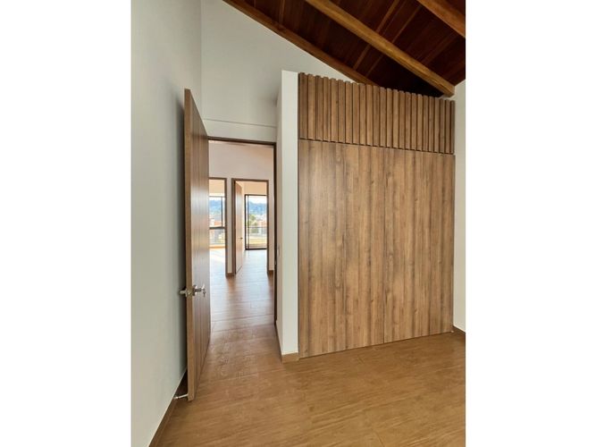 Casa de 3 alcobas en venta en Lomitas, La Ceja, 135 m² · foto 13 de 13
