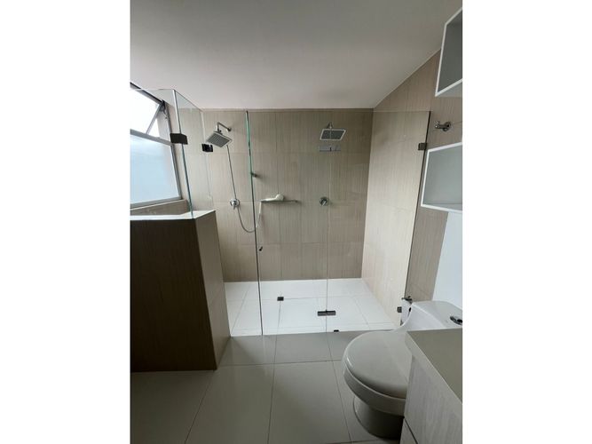 Apartamento de 3 alcobas en arriendo en Vía Las Palmas, Medellín, 150 m² · foto 10 de 16