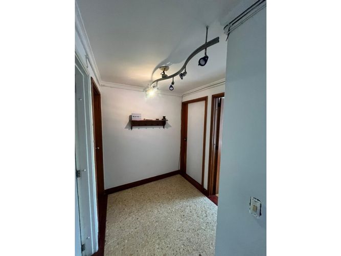 Apartamento de 7 alcobas en arriendo en La Aguacatala, Medellín, 260 m² · foto 5 de 21