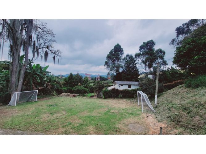 Casa de 5 alcobas en venta en Llano Grande, Rionegro, 380 m² · foto 11 de 24
