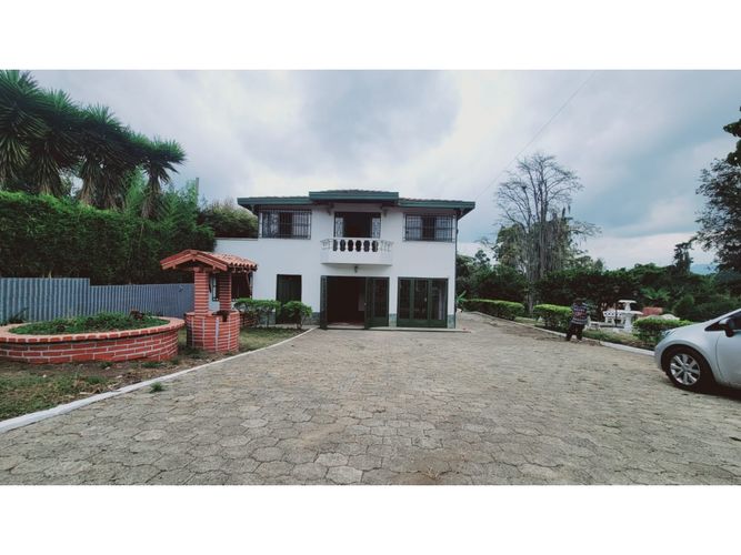 Casa de 5 alcobas en venta en Llano Grande, Rionegro, 380 m² · foto 24 de 24
