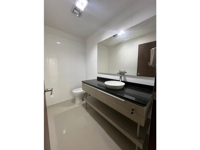 Local en arriendo en Los Naranjos, Envigado, 190 m² · foto 10 de 17