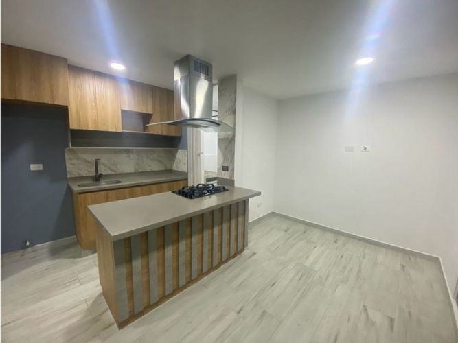 Apartamento de 3 alcobas en venta en El Porvenir, Rionegro, 57 m² · foto 2 de 21