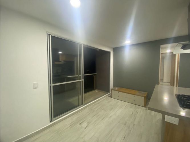 Apartamento de 3 alcobas en venta en El Porvenir, Rionegro, 57 m² · foto 4 de 21