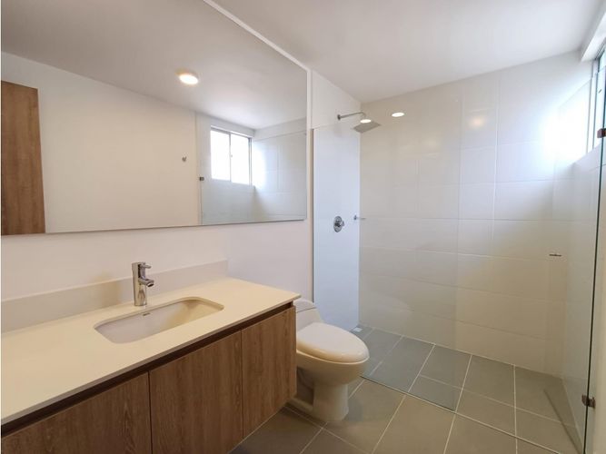 Casa de 3 alcobas en venta en La Ceja, 137 m² · foto 10 de 18