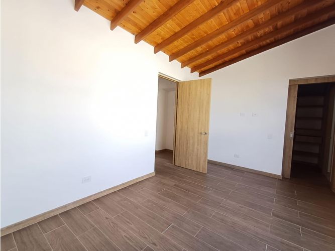 Casa de 3 alcobas en venta en La Ceja, 137 m² · foto 17 de 18