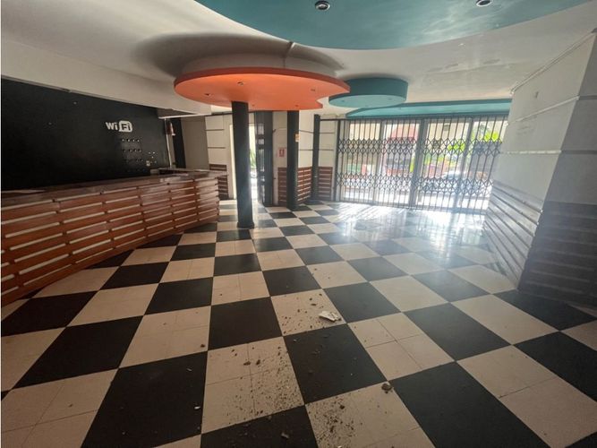 Local en arriendo en El Chocho, Envigado, 170 m² · foto 13 de 15