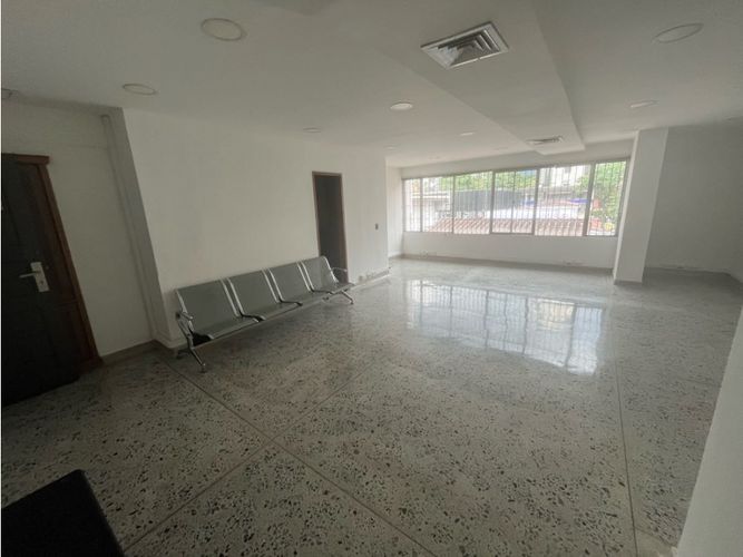 Oficina en arriendo en Santa Maria De Los Angeles, Medellín, 51 m² · foto 4 de 9