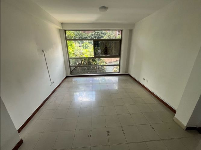 Local en arriendo en Santa Maria De Los Angeles, Medellín, 217 m² · foto 4 de 24