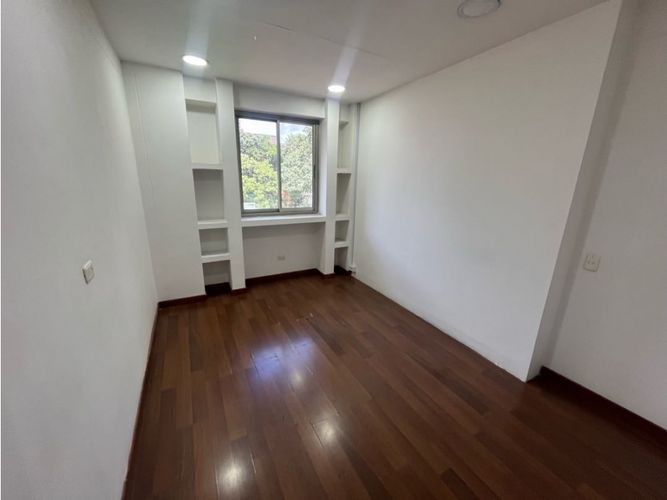 Local en arriendo en Santa Maria De Los Angeles, Medellín, 217 m² · foto 8 de 24