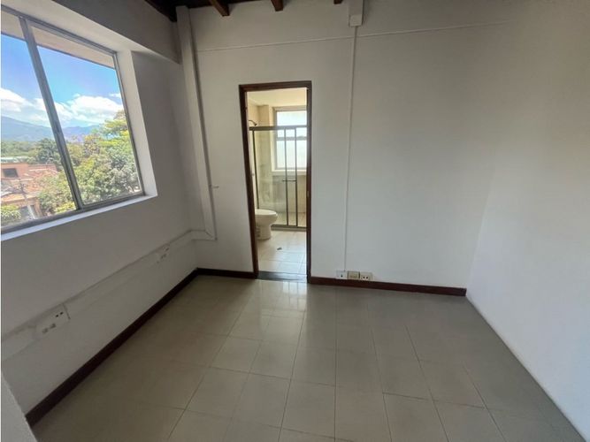 Local en arriendo en Santa Maria De Los Angeles, Medellín, 217 m² · foto 15 de 24