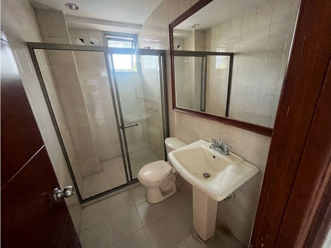Local en arriendo en Santa Maria De Los Angeles, Medellín, 217 m² · foto 22 de 24