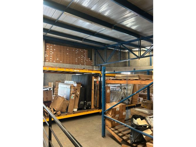 Bodega en arriendo en Monteazul, Sabaneta, 859 m² · foto 5 de 9