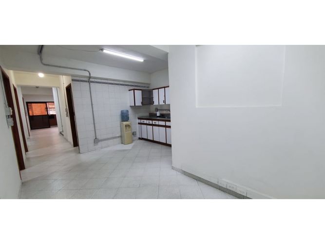 Local en arriendo en Mesa, Envigado, 260 m² · foto 7 de 18