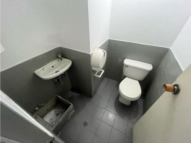 Oficina en arriendo en Zona Centro, Envigado, 30 m² · foto 4 de 4