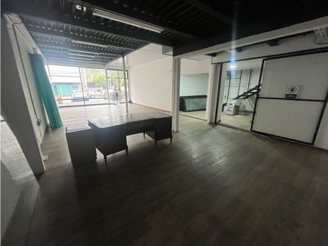 Local en arriendo en La Esmeralda, Envigado, 238 m² · foto 4 de 16