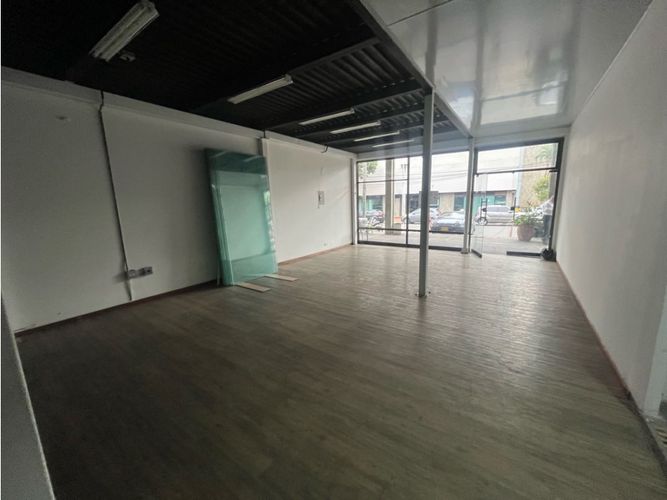 Local en arriendo en La Esmeralda, Envigado, 238 m² · foto 7 de 16