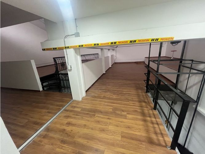 Local en arriendo en La Esmeralda, Envigado, 238 m² · foto 9 de 16
