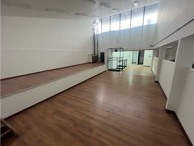 Local en arriendo en La Esmeralda, Envigado, 238 m² · foto 11 de 16