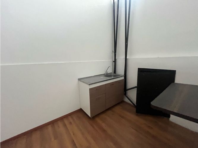 Local en arriendo en La Esmeralda, Envigado, 238 m² · foto 13 de 16