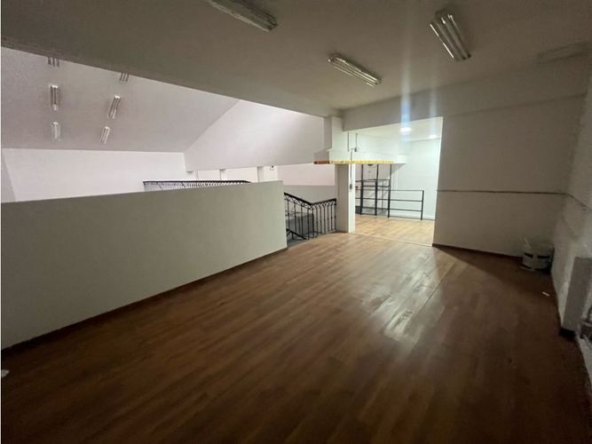 Local en arriendo en La Esmeralda, Envigado, 238 m² · foto 16 de 16